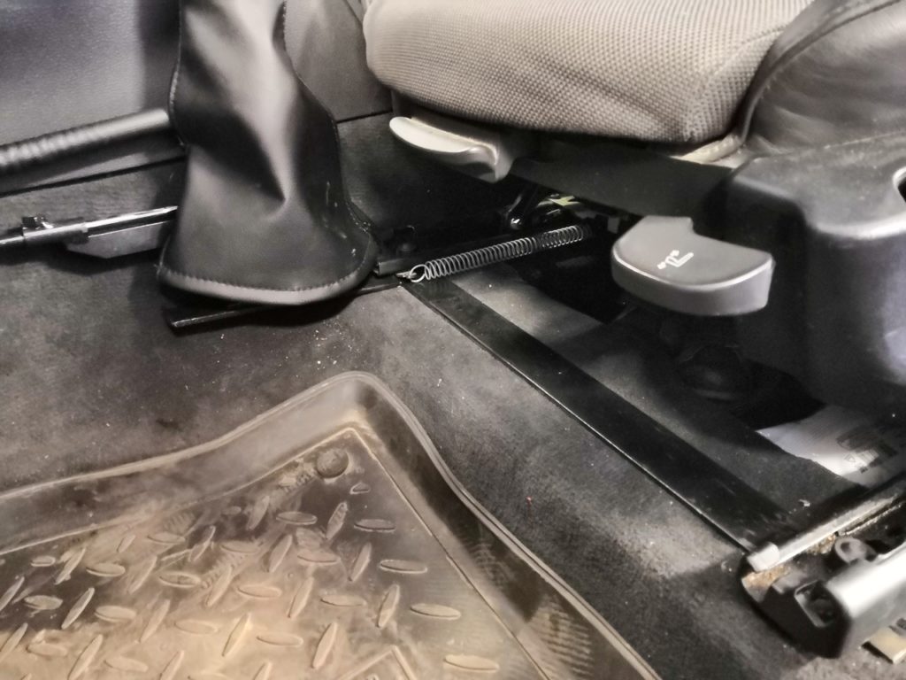 BMW X3 ручное управление Комфорт+ крепление к полу