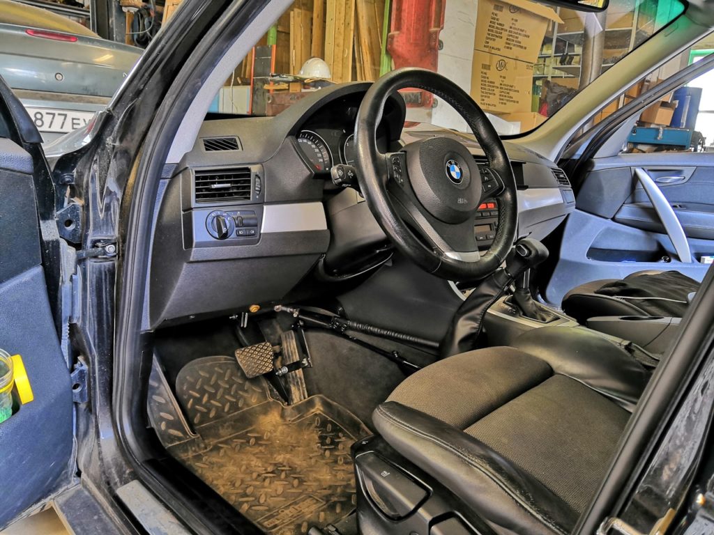 BMW X3 ручное управление Комфорт+ ручка газ и тормоз