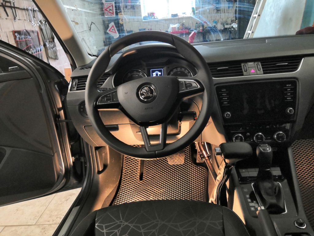 Škoda Octavia 2019 РУУ2 Комфорт