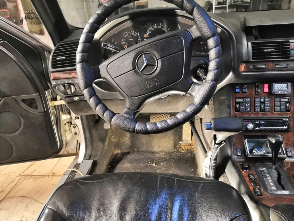 Mercedes Benz s600 установили ручное управление Комфорт
